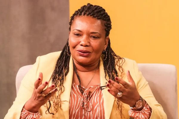 Margareth Menezes Renuncia à Candidatura em Salvador e Foca no Ministério da Cultura Margareth Menezes Renuncia à Candidatura em Salvador e Foca no Ministério da Cultura