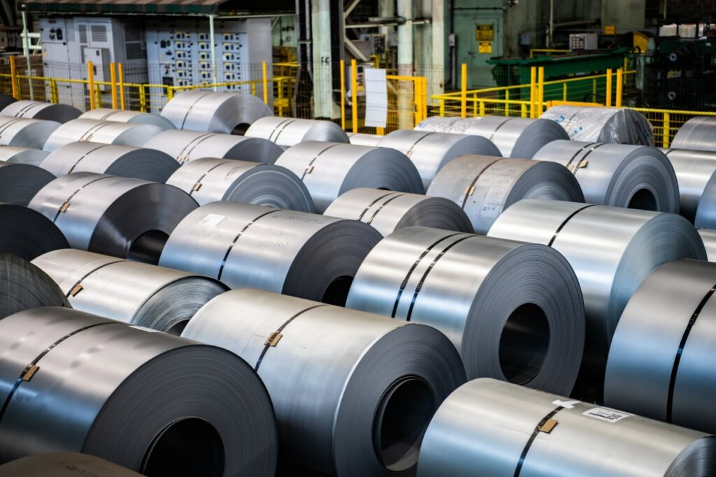 Minas Gerais Aumenta Exportação de Aço para os EUA, Mas Receita Cai: Entenda o Que Acontece