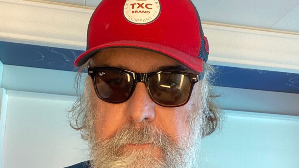 Os Alfaiates do Panamá: Missão Cultural e Logística em Foco Os Alfaiates do Panamá: Missão Cultural e Logística em Foco