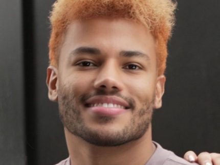 Peu Santos: O Gênio Criativo por Trás dos Virais que Transformaram a Internet Peu Santos: O Gênio Criativo por Trás dos Virais que Transformaram a Internet