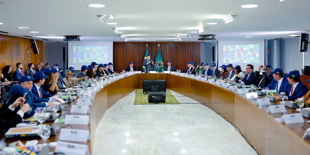 Reunião Ministerial de Lula Antes de Saídas Importantes: Confira Quem Deixa o Governo Reunião Ministerial de Lula Antes de Saídas Importantes: Confira Quem Deixa o Governo