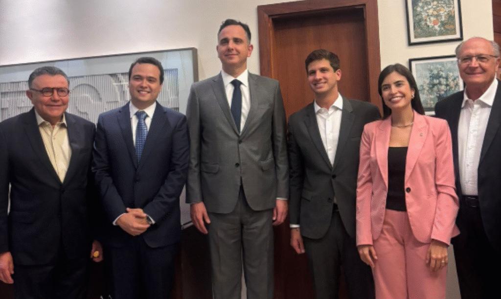 Rodrigo Pacheco Indica Candidatura ao Governo de Minas e Possível Filiação ao PSB Rodrigo Pacheco Indica Candidatura ao Governo de Minas e Possível Filiação ao PSB