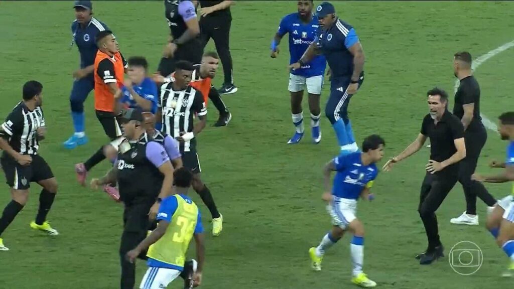 TJD Acusa 25 Atletas de Atlético-MG e Cruzeiro por Conflito na Final do Mineirão