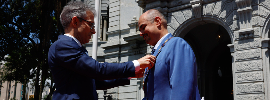 Transmissão de Cargo em Minas: Romeu Zema Entrega Governadoria a Mateus Simões Transmissão de Cargo em Minas: Romeu Zema Entrega Governadoria a Mateus Simões