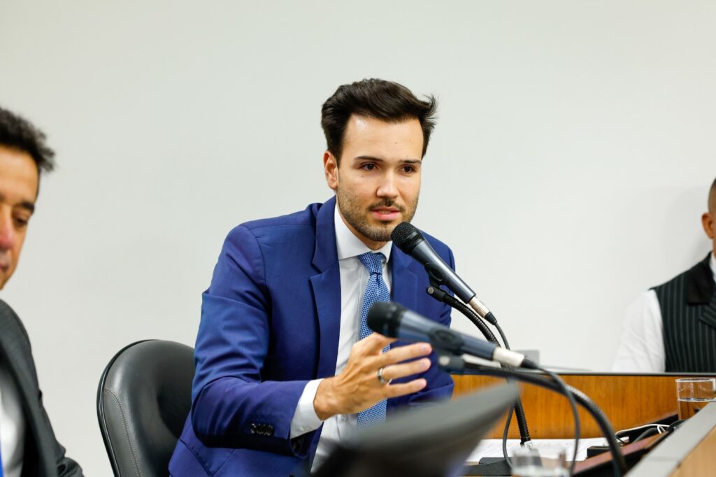 Votação da Indicação de Tadeu Leite ao TCE-MG Mobiliza Plenário da ALMG Hoje