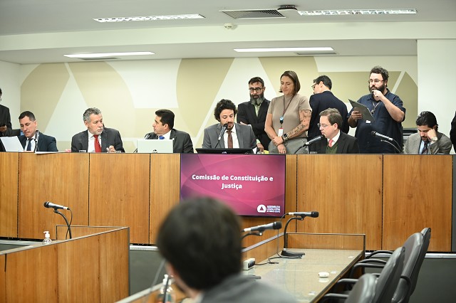 Atualização da Política de Segurança de Barragens em Minas Gerais: Um Passo Crucial Atualização da Política de Segurança de Barragens em Minas Gerais: Um Passo Crucial