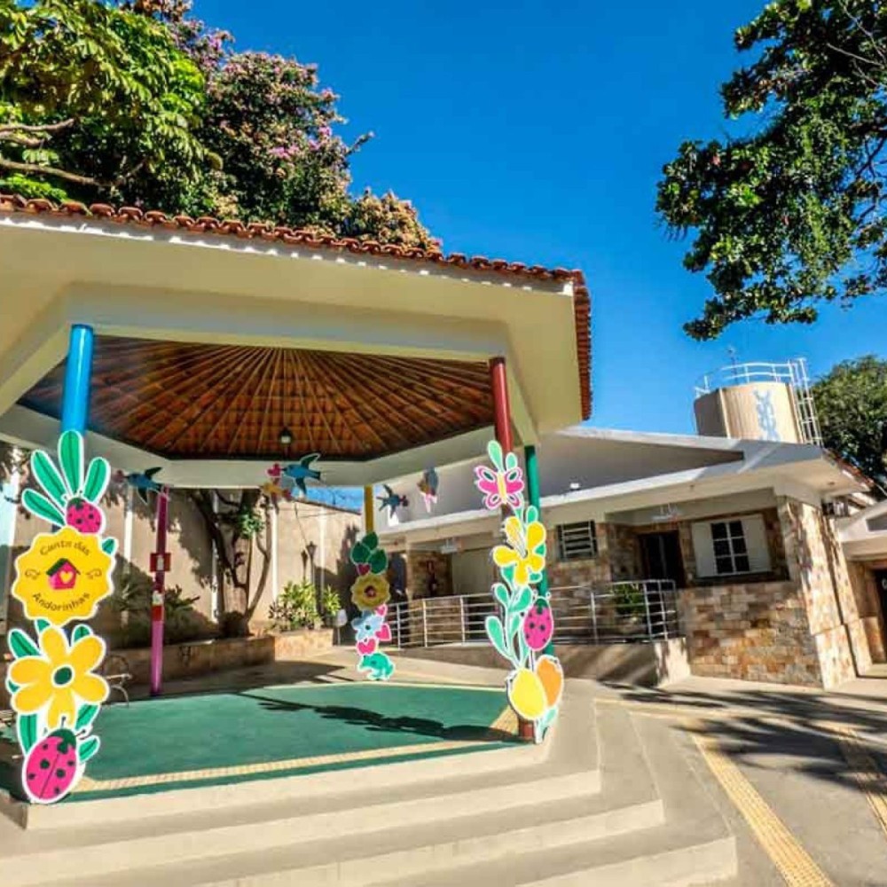 Centro de Acolhimento Humanizado em Minas: Um Novo Espaço para Crianças e Adolescentes Centro de Acolhimento Humanizado em Minas: Um Novo Espaço para Crianças e Adolescentes