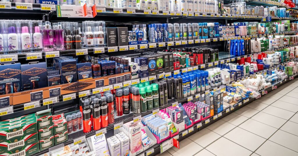 Comércio de Minas Gerais Cresce 2,5% em Fevereiro, Segundo IBGE