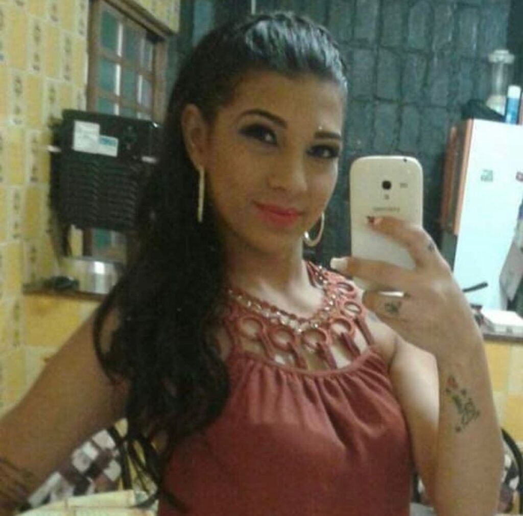 Homem Detido por Feminicídio em MG: Tentativa de Encobrir Morte como Problema de Saúde