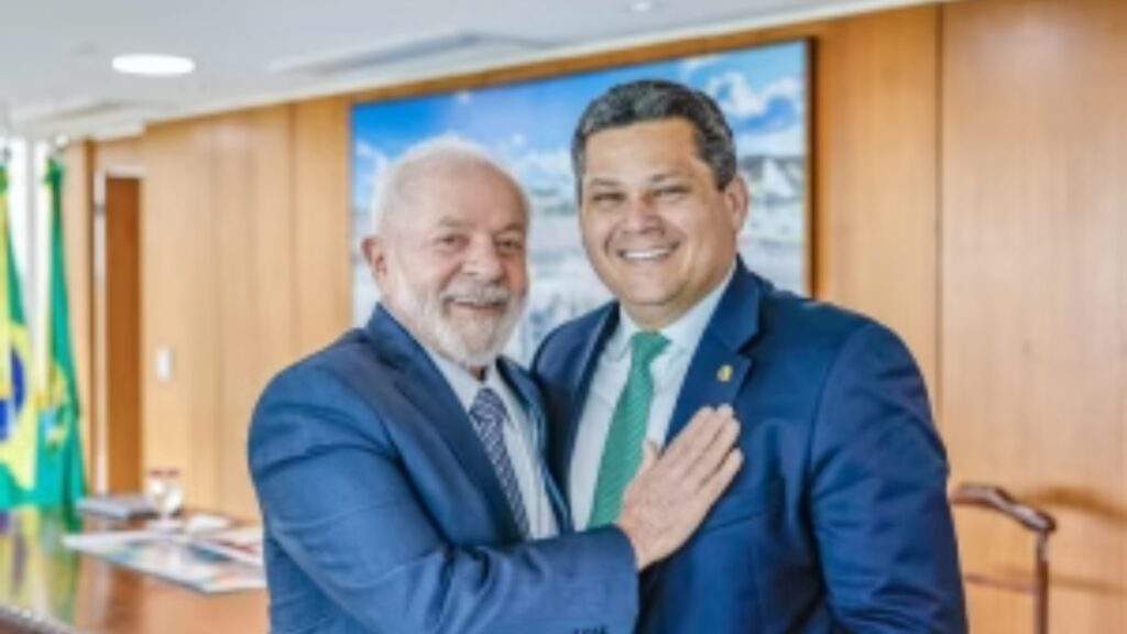 Lula Avança na Indicação de Messias ao STF, Mas Apoio no Senado é Incerto
