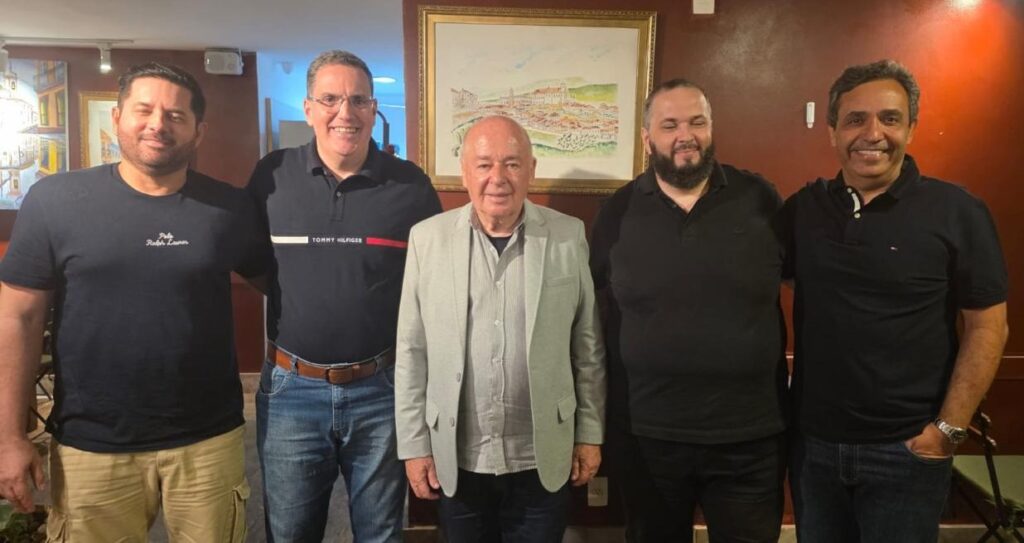 Prefeito de Ouro Preto Discute Cultura e Patrimônio Histórico em Palestra no IHGG