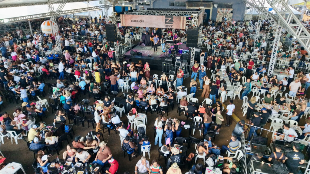 Queima do Alho: Cultura e Solidariedade se Unem em Evento de Sucesso Queima do Alho: Cultura e Solidariedade se Unem em Evento de Sucesso