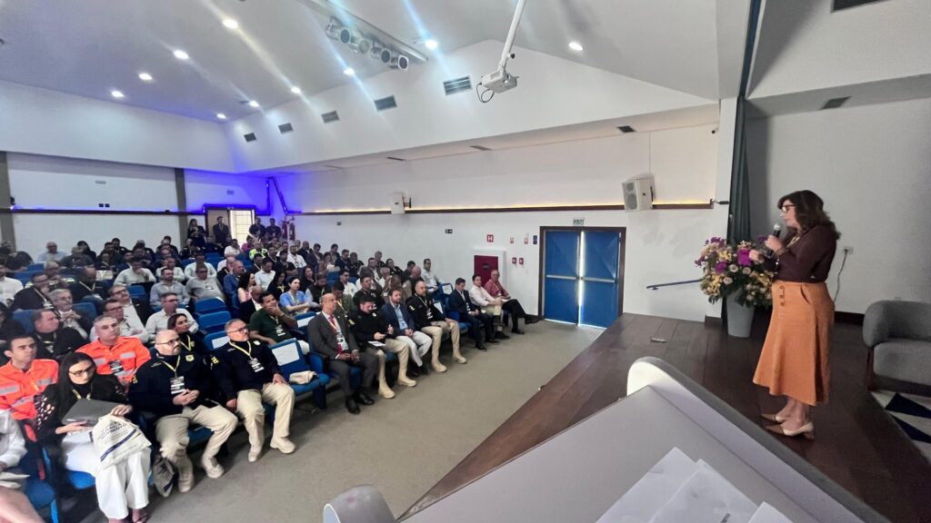 Seminário em Poços de Caldas Discute Segurança Pública e Roubo de Cargas