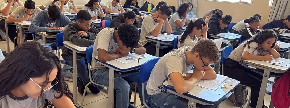Simulado do Enem Engaja 400 mil Alunos em MG e Reforça a Preparação para o Exame Simulado do Enem Engaja 400 mil Alunos em MG e Reforça a Preparação para o Exame