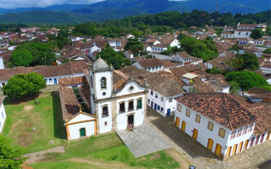 11 Cidades Coloniais que Atraem Turistas e Impulsionam a Cultura no Brasil