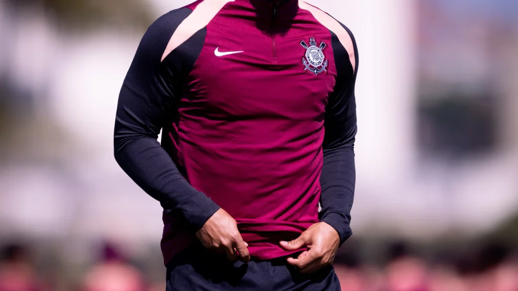 Memphis se reúne com Gaviões da Fiel para discutir futuro no Corinthians