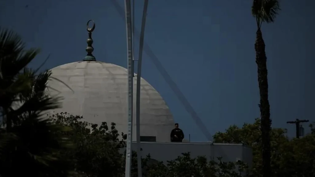 Tiroteio no Islamic Center de San Diego: Autoridades Garantem Segurança