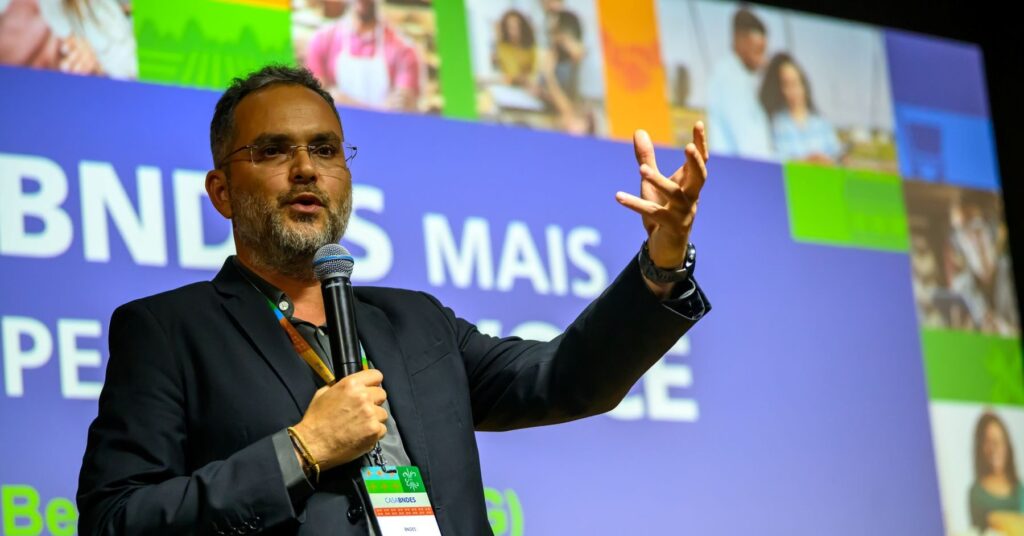 Casa BNDES: Soluções Inovadoras para Empresários Mineiros em Encontro na Fiemg
