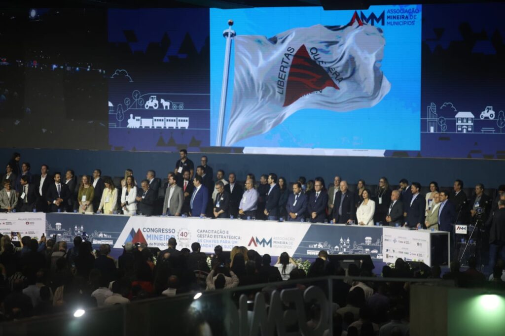 Desafios e Oportunidades: Prefeitos Enfrentam Período Eleitoral em Congresso da AMM