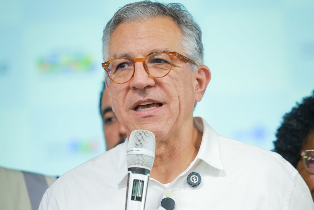 Investimentos no SUS e Desafios Políticos: Entrevista com o Ministro da Saúde