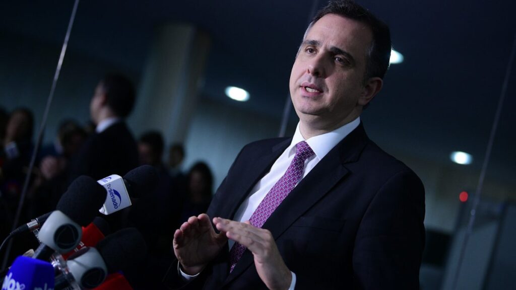 Rodrigo Pacheco: A Trajetória do Senador Mineiro em Ascensão Política