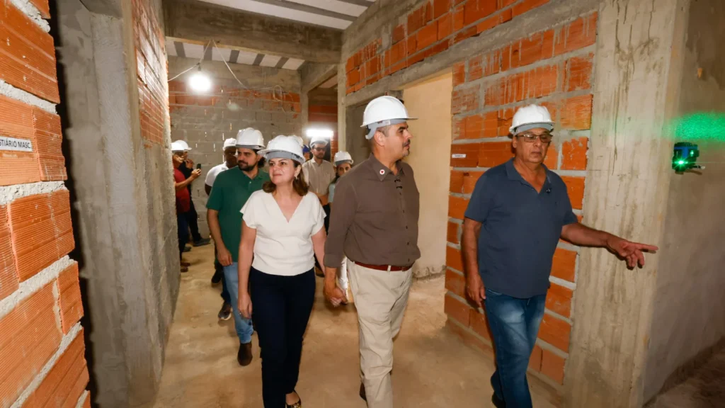 Governo de Minas intensifica saúde com nova UBS em Cantagalo Governo de Minas intensifica saúde com nova UBS em Cantagalo