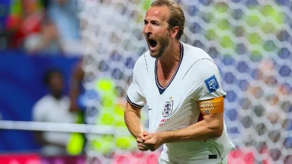Harry Kane Brilha e Impulsiona Inglaterra às Oitavas da Copa com Virada contra RD Congo Harry Kane Brilha e Impulsiona Inglaterra às Oitavas da Copa com Virada contra RD Congo