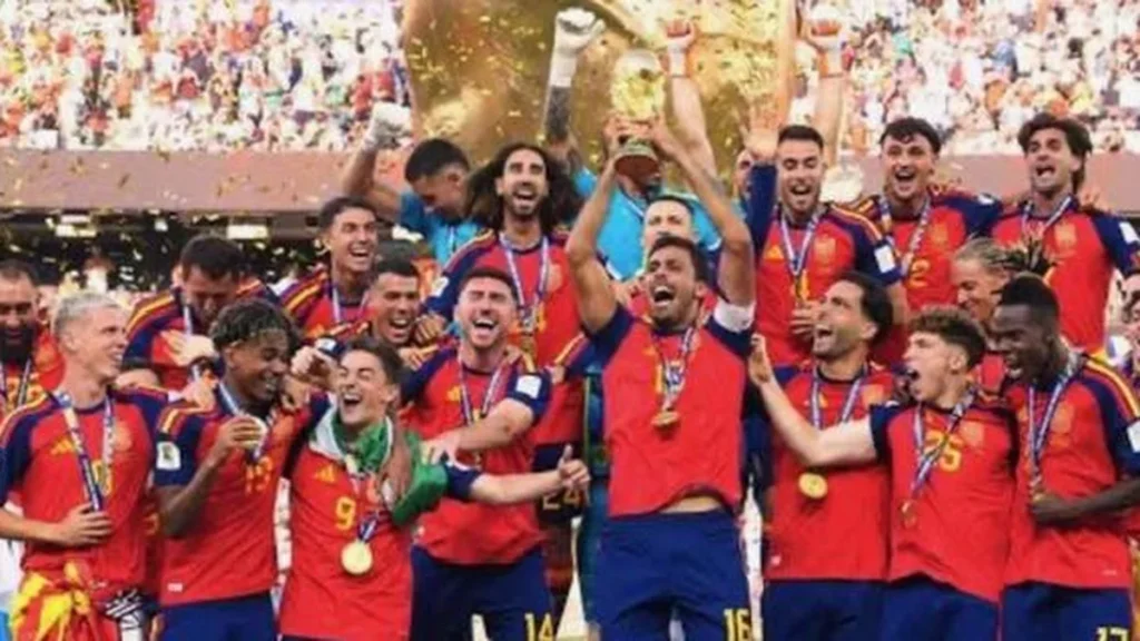 Espanha Campeã e o Inverno Cultural de Uberaba: Momentos de Celebração e Arte Espanha Campeã e o Inverno Cultural de Uberaba: Momentos de Celebração e Arte